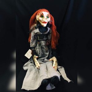 Кукла «Аманда Бишоп»