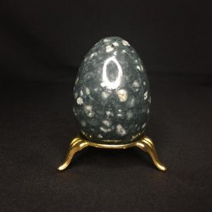 Каменное яйцо «Порфирит»