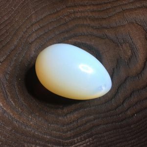 Яйцо Лунный Камень
