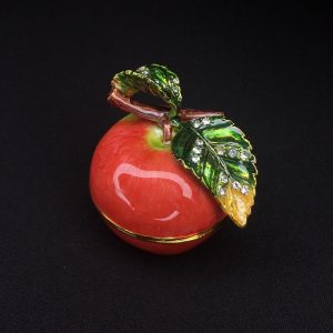 Колдовская шкатулка “Яблоко”