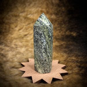Колдовской кристалл из Змеевика