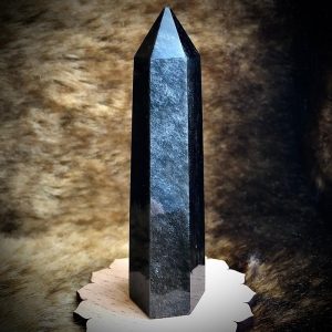 Колдовской кристалл из Пирита