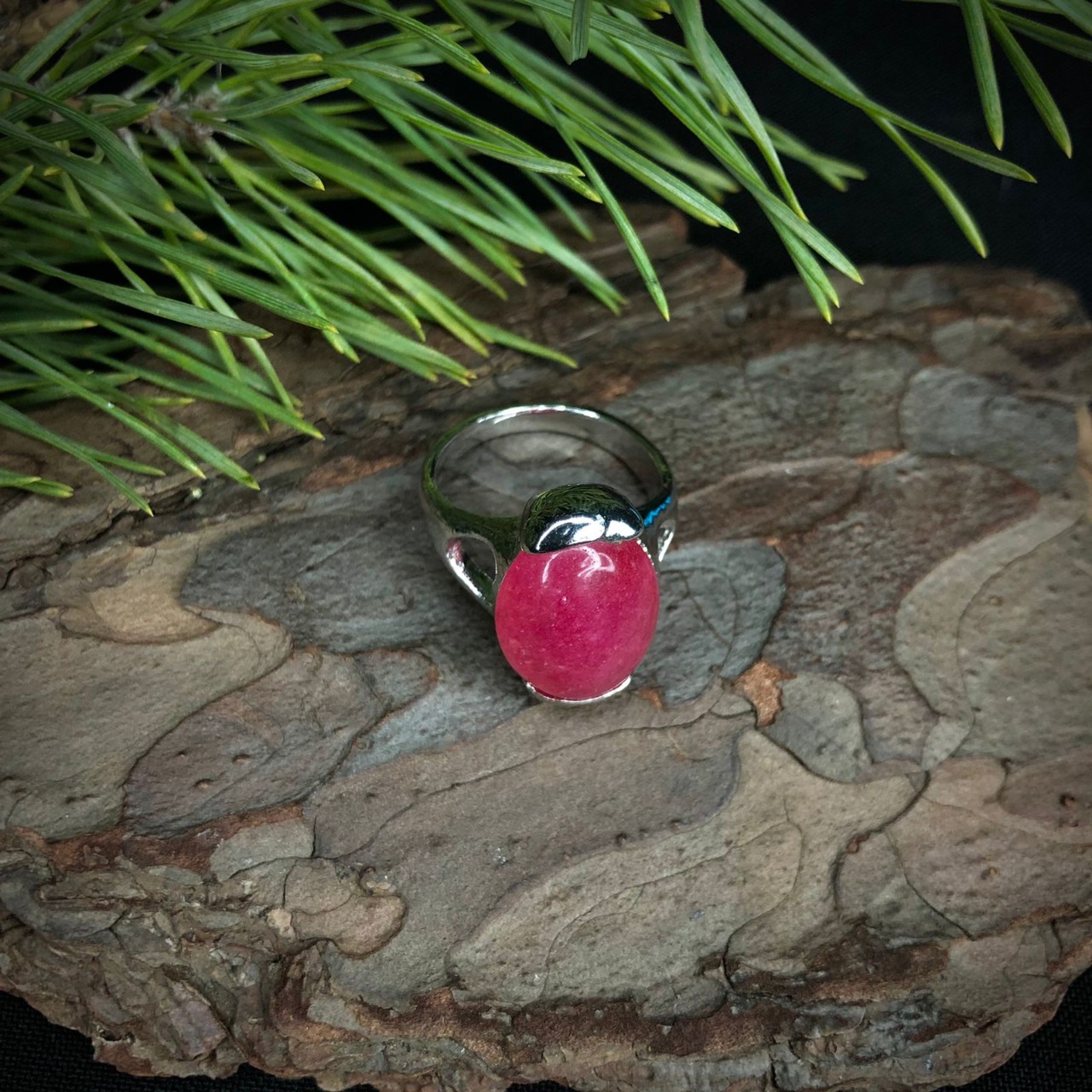 Колдовское кольцо Ведьмы с турмалином «Притяжение Любви» (с подселением)