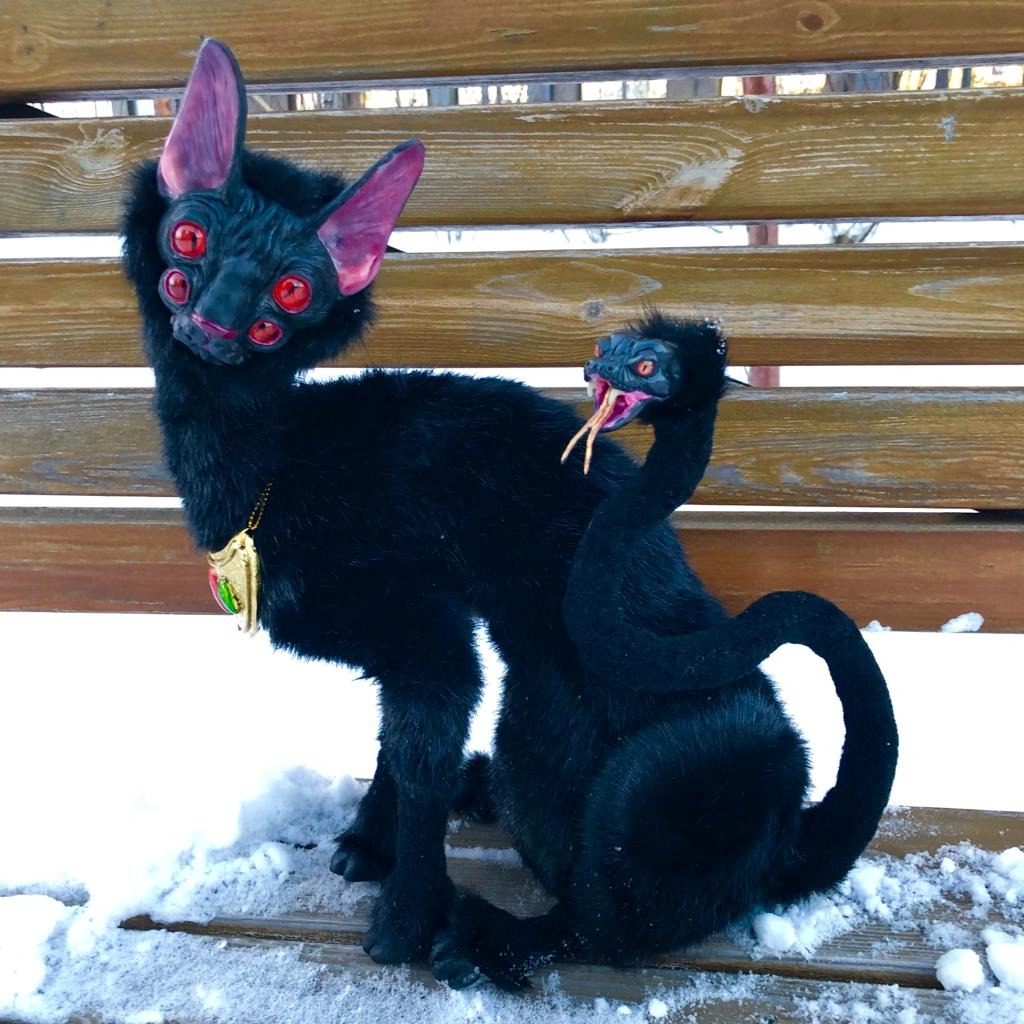 Магический помощник Черная кошка Демоница Многоглазый Змеехвост (с подселением)