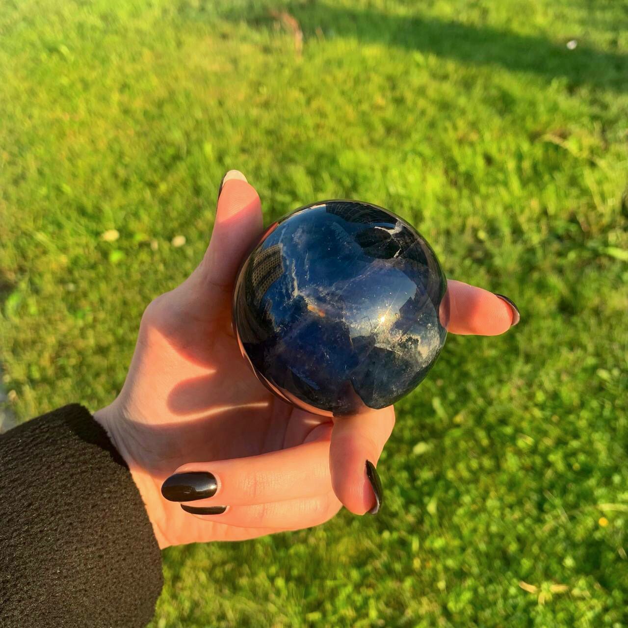 Колдовской Ведьмин шар из Флюорита